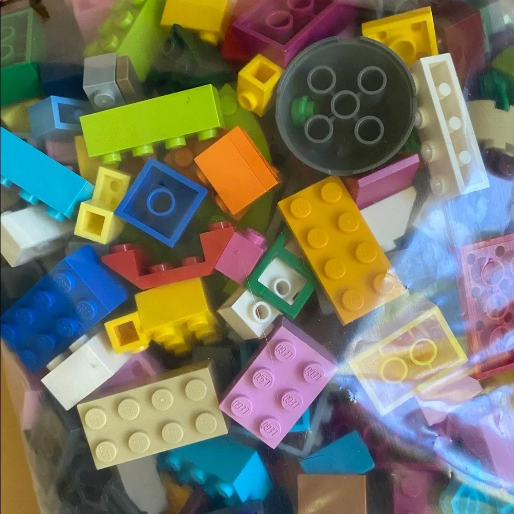 LEGOS Bulk Pieces Mixed Random Lot Over 1 lb. From Many Sets Mix Lot #4
